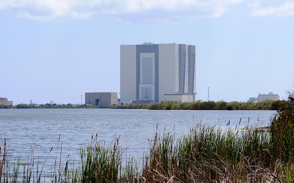 Vehicle Assembly Building-01