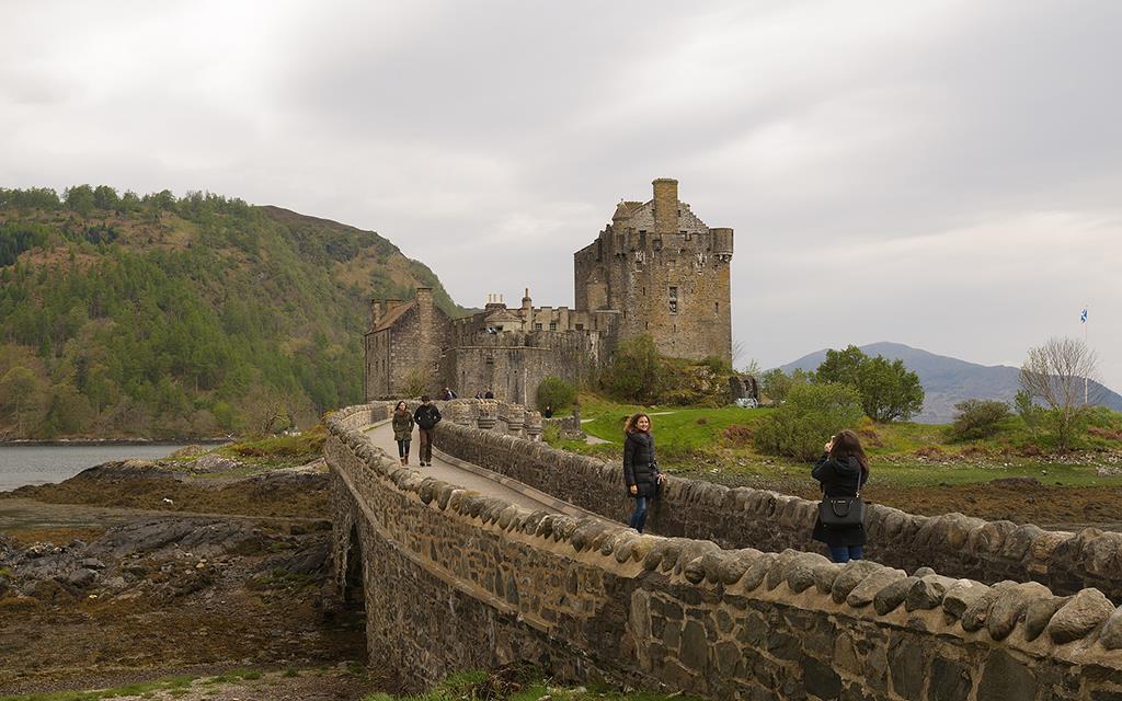 Eilean Donan Castle (UK2014)-02