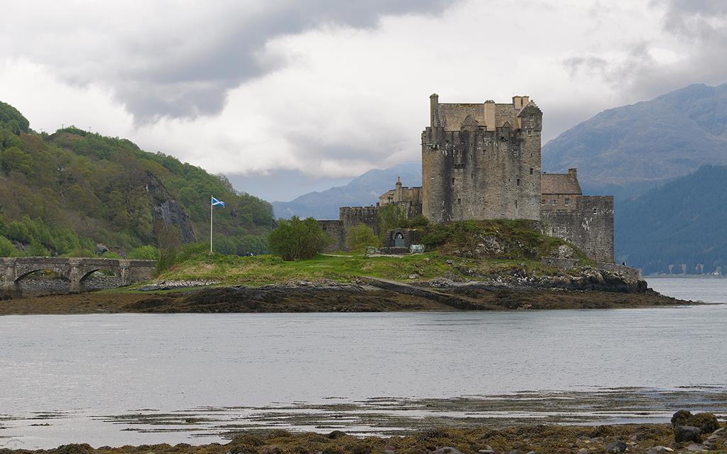 Eilean Donan Castle (UK2014)-03
